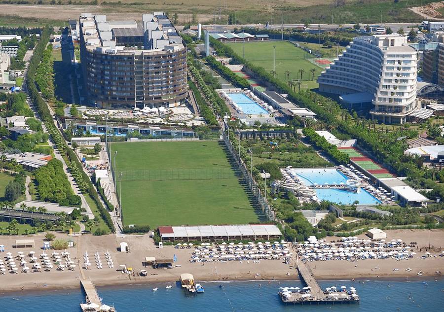 Kervansaray Lara Convention Center